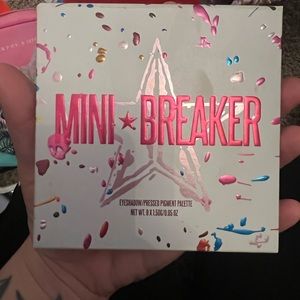 Mini Breaker Jeffree Star Palette